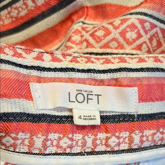 Ann Taylor Loft 4 Coral Gray Geometric Bermudas The Riviera Boardwalk Stripe - Picture 6 of 6